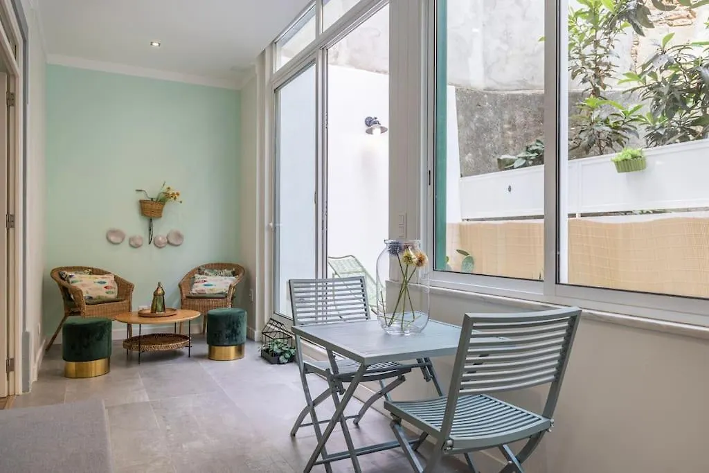 Cactus Terrace And Liberdade - By Feeling Inn Lisbon