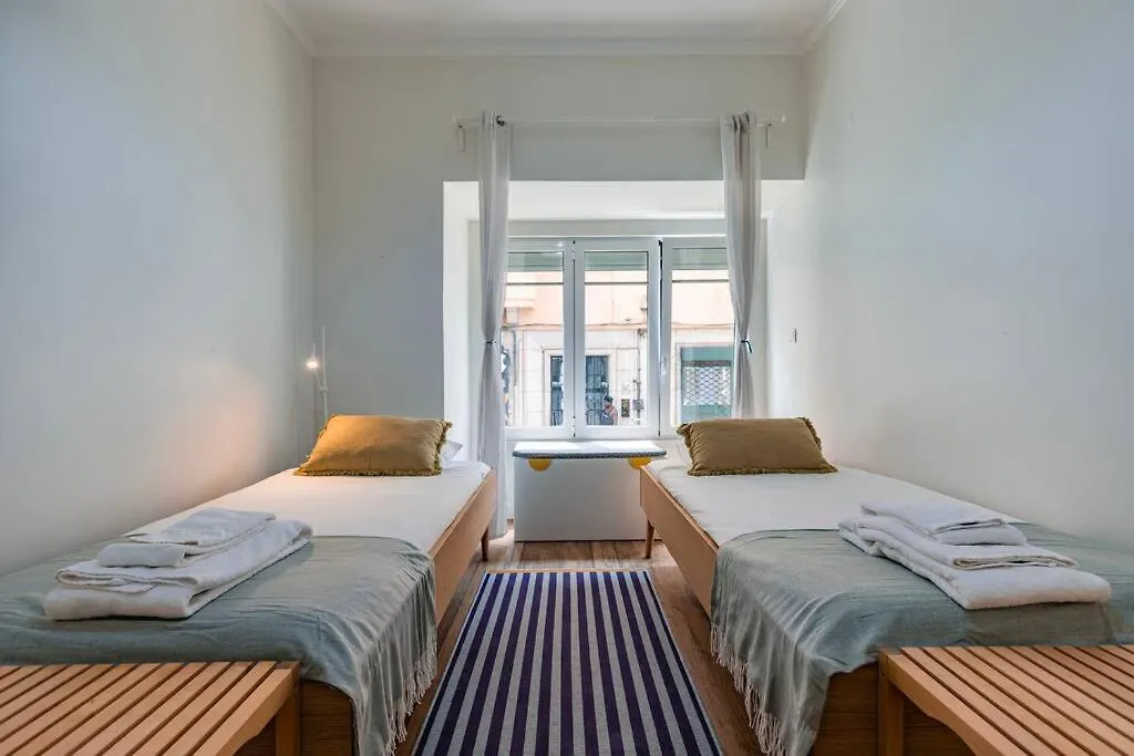 Cactus Terrace And Liberdade - By Feeling Inn Lisbon Apartment