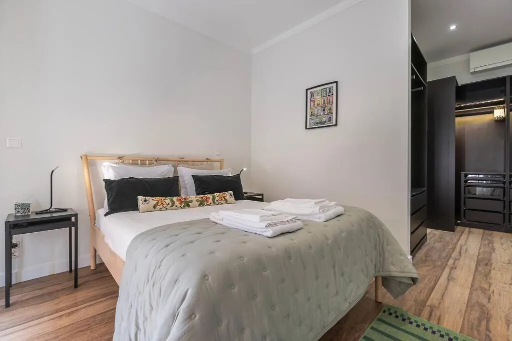 Apartment Cactus Terrace And Liberdade - By Feeling Inn Lisbon Portugal